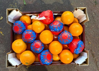 Foto Arance Tarocco Calibro 6 Origine Italia Marchio Cristina 3